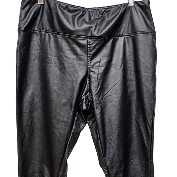 a • new day Faux Leather Vegan Black Leggings - Picture 3 of 6